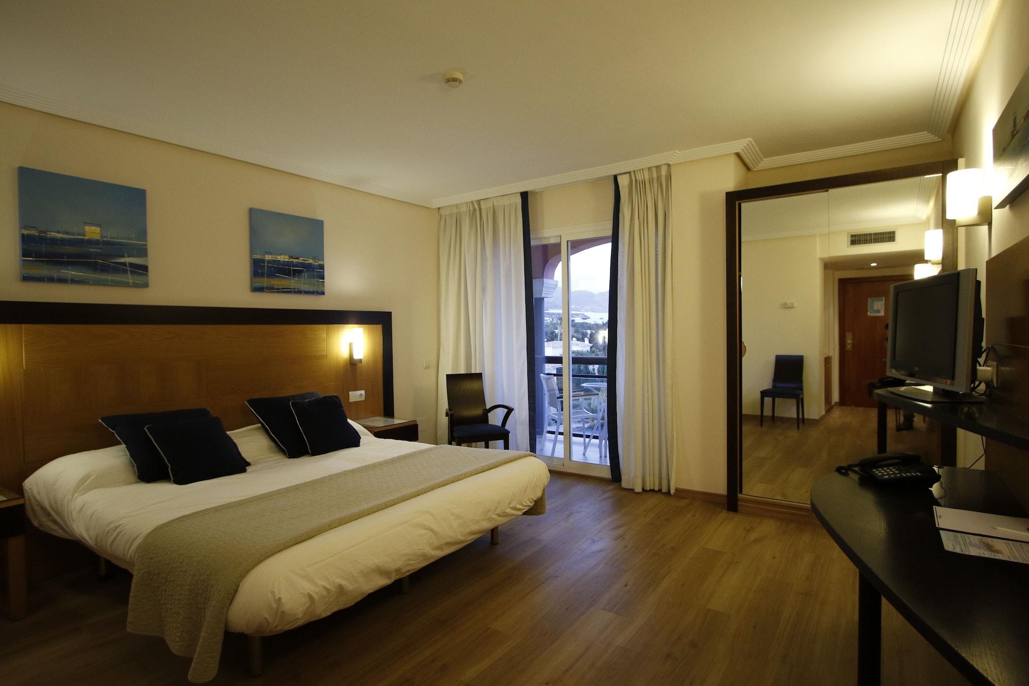 Hotel Bonalba Alicante Ел Кампело Екстериор снимка